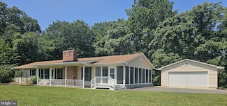24735 Red Hill Ct, Hollywood, MD 20636