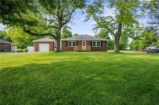 542 Twitmeyer Ave, Hermitage, PA 16148
