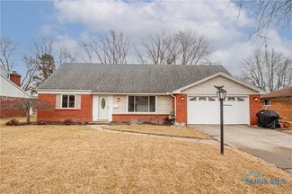 1563 Eaton Dr, Toledo, OH 43614