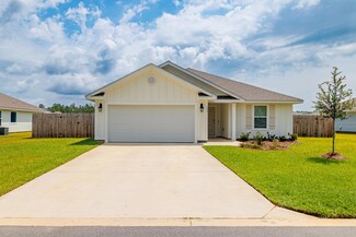 134 Lena Cir, Freeport, FL 32439