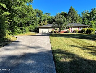1530 Wilson Rd, Knoxville, TN 37912
