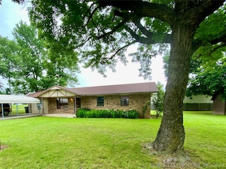 309 Chickasaw St, Tishomingo, OK 73447
