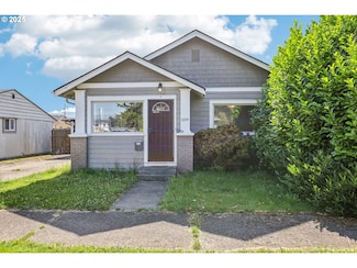 1004 S 5th Ave, Kelso, WA 98626