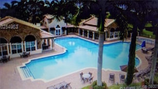 3365 NE 14 Dr Unit 201-16, Miami, FL 33033