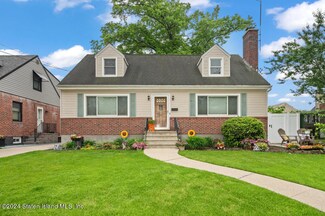 142 Sawyer Ave, Staten Island, NY 10314