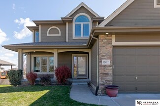 12417 S 83rd St, Papillion, NE 68046