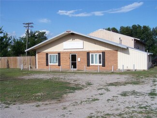 695 N Old Highway 71, Adrian, MO 64720