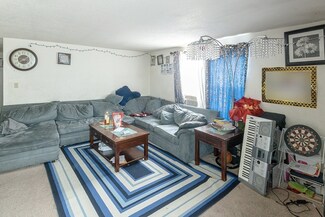 28 Ware St Unit 6, Lowell, MA 01851