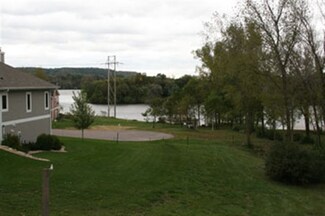 Unit 2 Waters Edge Way, Prairie Du Sac, WI 53578