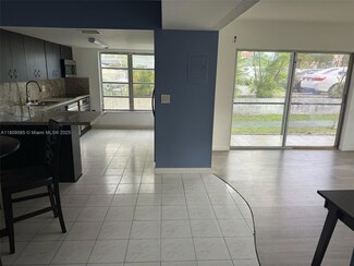4168 Inverrary Dr Unit 111, Lauderhill, FL 33319