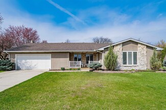 9935 N Country Knoll, New Haven, IN 46774