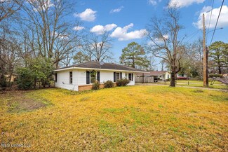 1239 Mareed Ave, Yazoo City, MS 39194