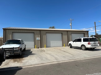 205 N Spring St, Marfa, TX 79843