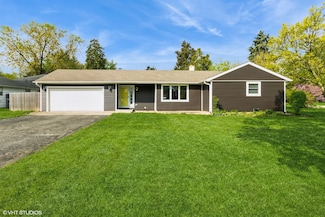3101 Dove Ct, Rolling Meadows, IL 60008