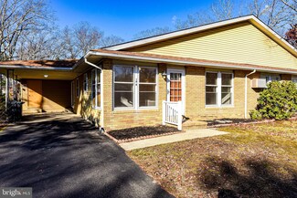 18B Acorn Rd Unit 14B, Manahawkin, NJ 08050