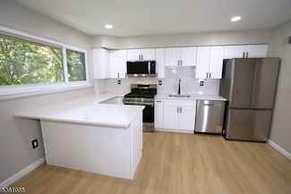914 Merritt Dr Unit E, Hillsborough, NJ 08844