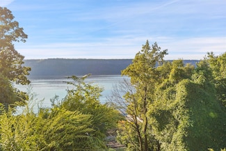 757 Warburton Ave, Yonkers, NY 10701