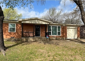 1811 Alhambra St, Dallas, TX 75217
