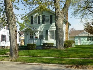111 W Maple St, Bremen, IN 46506