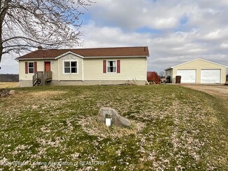 244 W Butterfield Hwy, Olivet, MI 49076
