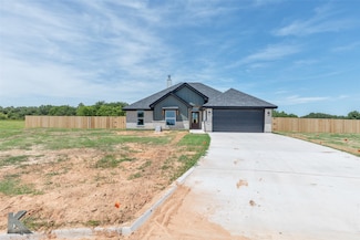 1005 Kingwood Ave, Clyde, TX 79510