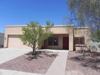 132 W Calle Primer Hogar, Tucson, AZ 85706