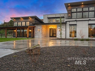 791&780 E Clear Creek Dr, Meridian, ID 83646