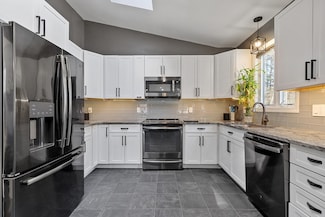 48 Whipple Rd, Billerica, MA 01821