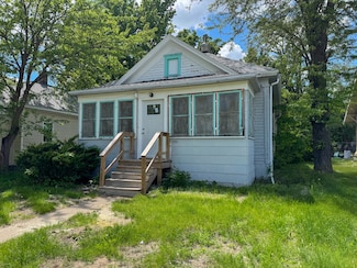 1157 Wisconsin Ave SW, Huron, SD 57350
