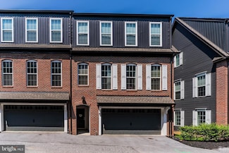 1357 Station House Ln, Mechanicsburg, PA 17055