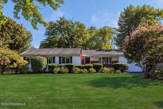 50 Wyckham Rd, Tinton Falls, NJ 07724