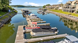 4274 Lakeshore Ln Unit 104, Chattanooga, TN 37415