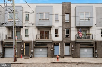 914 N Front St, Philadelphia, PA 19123