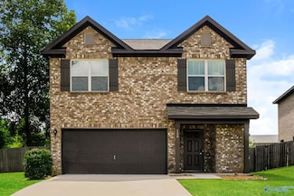 138 Winstead Cir, Owens Cross Roads, AL 35763