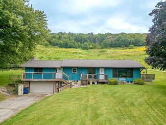 45584 County Road 101, Dakota, MN 55925