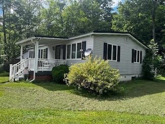 1981 Bucktail Rd, Saint Marys, PA 15857