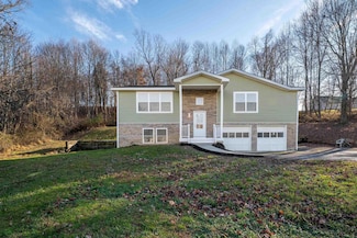 1446 Brookhaven Rd, Morgantown, WV 26508