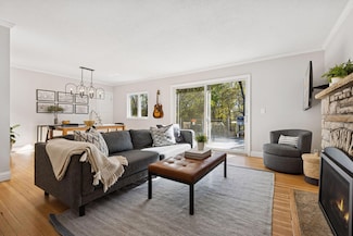 4109 W 84th St, Bloomington, MN 55437