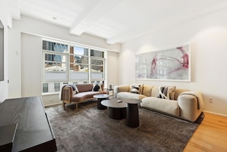 318 W 52nd St Unit PHD, New York, NY 10019