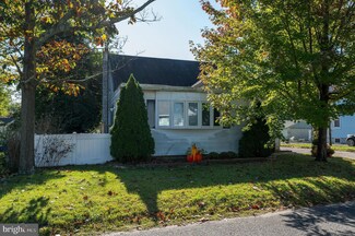 402 Line St, Hammonton, NJ 08037