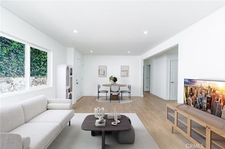 230 Pepper St, Pasadena, CA 91103