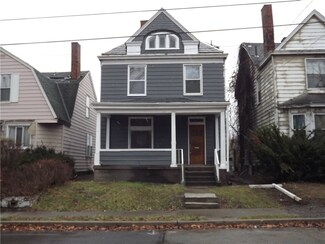 420 Caldwell St, Clairton, PA 15025