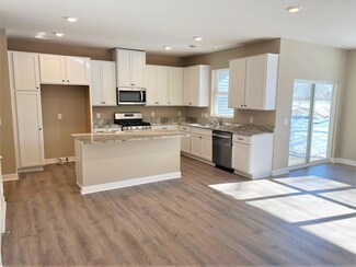 13853 Kaylemore Trail, Rosemount, MN 55068