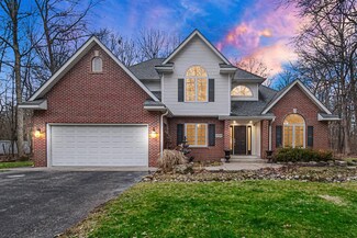10898 NW Makeever Dr, Demotte, IN 46310
