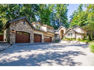 17257 Bryant Rd, Lake Oswego, OR 97035