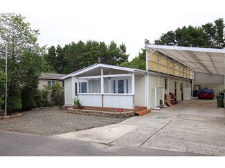 1601 Rhododendron Dr Unit 653, Florence, OR 97439
