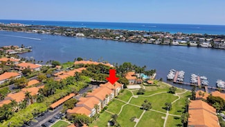 145 Yacht Club Way Unit 304, Hypoluxo, FL 33462