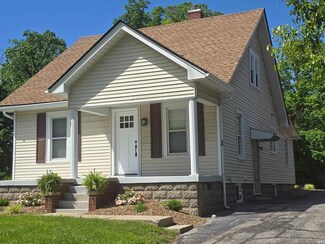 1808 Newton St, Jasper, IN 47546