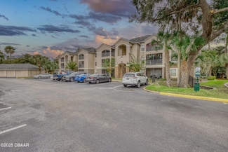 940 Village Trail Unit 8-206, Port Orange, FL 32127