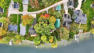 6240 S 085 W, Wolcottville, IN 46795